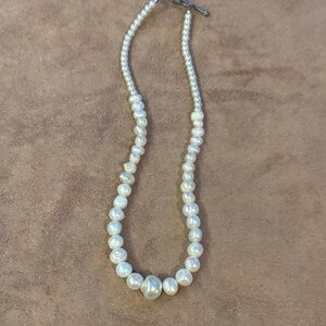 Classic Pearl Necklace